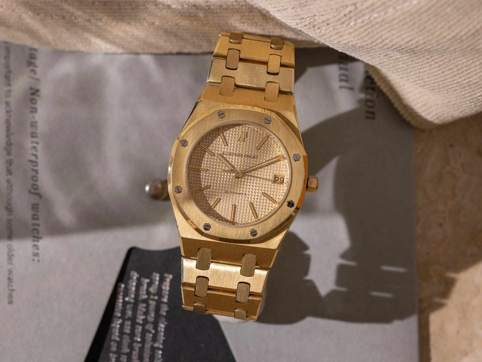 AP_4100BA_THHKC260622-01.jpg
