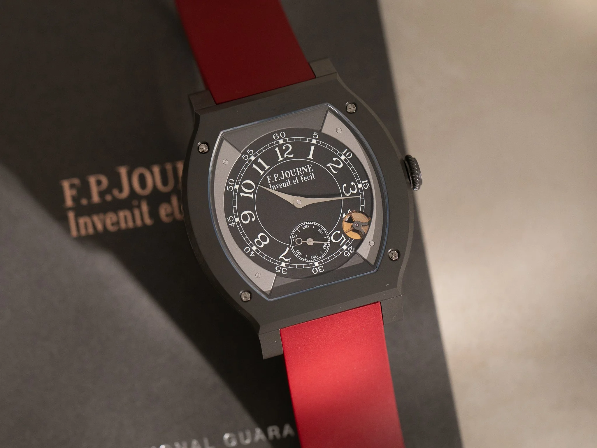 FPJ_ELEGANTE_48MM_BLACK_THHKC250817-08.jpg