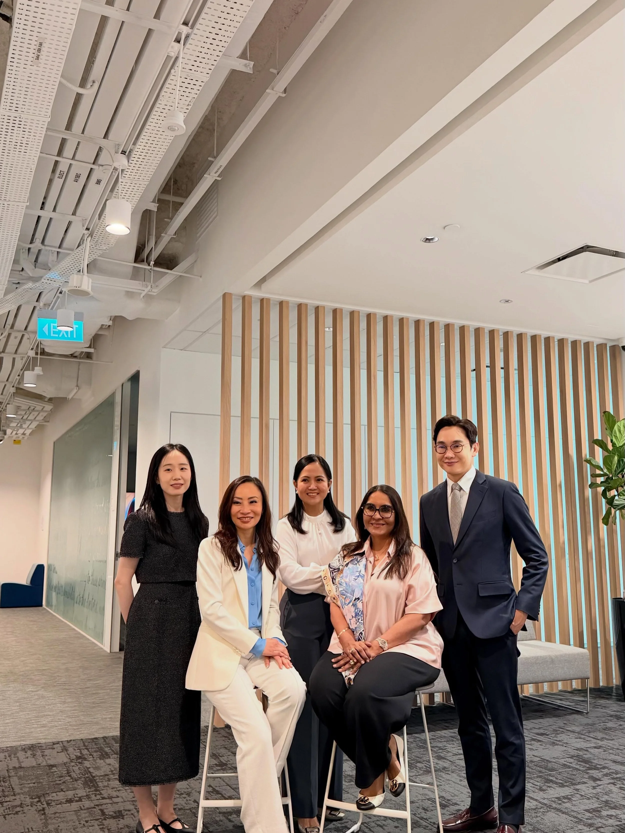 Honoured to be in Singapore recently for the APAC Regional Advisory Board Scientific Meeting alongside an inspiring group of dermatologists from across the region. So grateful for the opportunity to contribute and learn from respected experts in the 