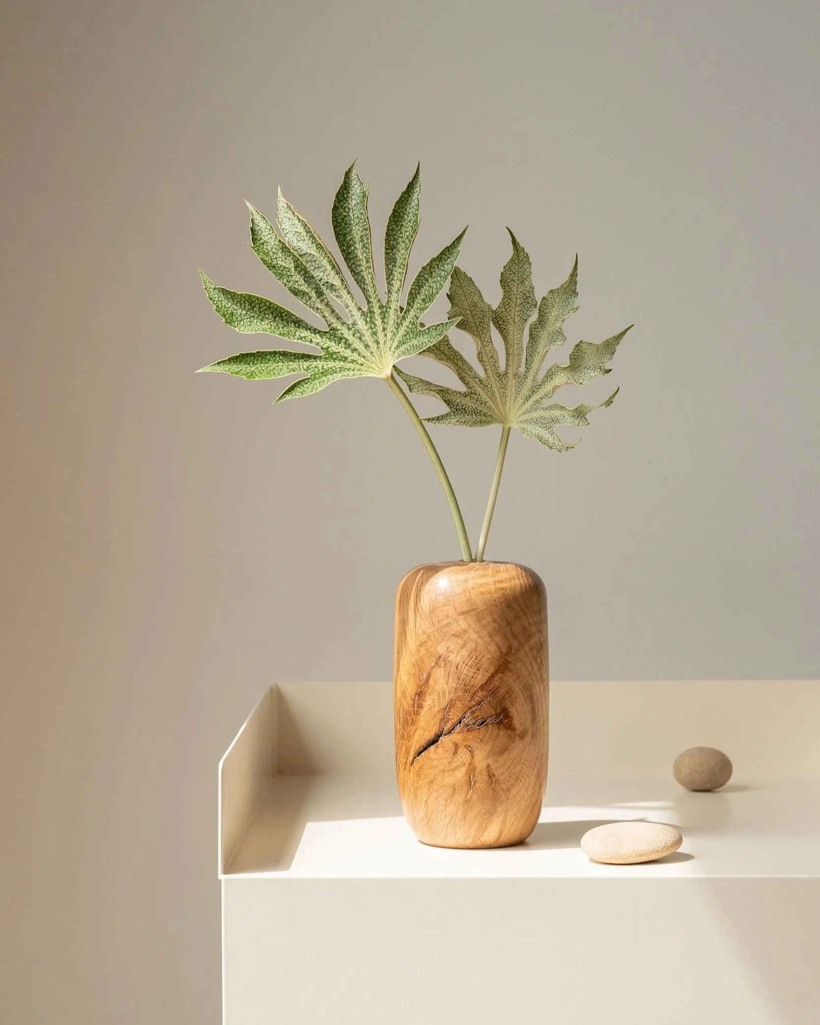 Chunky cracked oak vase