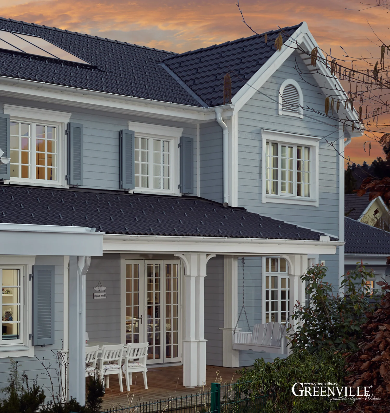 Farmhaus - Amerikanisches Holzhaus für drei Generationen — Greenville AG