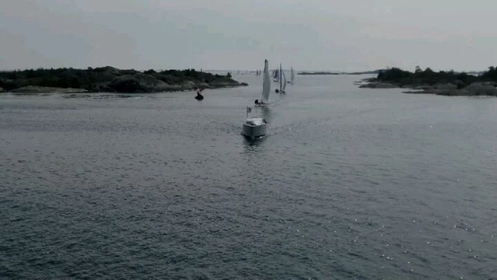 Jakt12 herding the fleet at the 2022 Raid World Championships last week

.
.
&quot;Jakt12 s&aring;g till att bagaget kom fram till varje base camp till mindre &auml;n en tredjedel av de Koldixidutsl&auml;pp och br&auml;nslekostnader som annars varit 