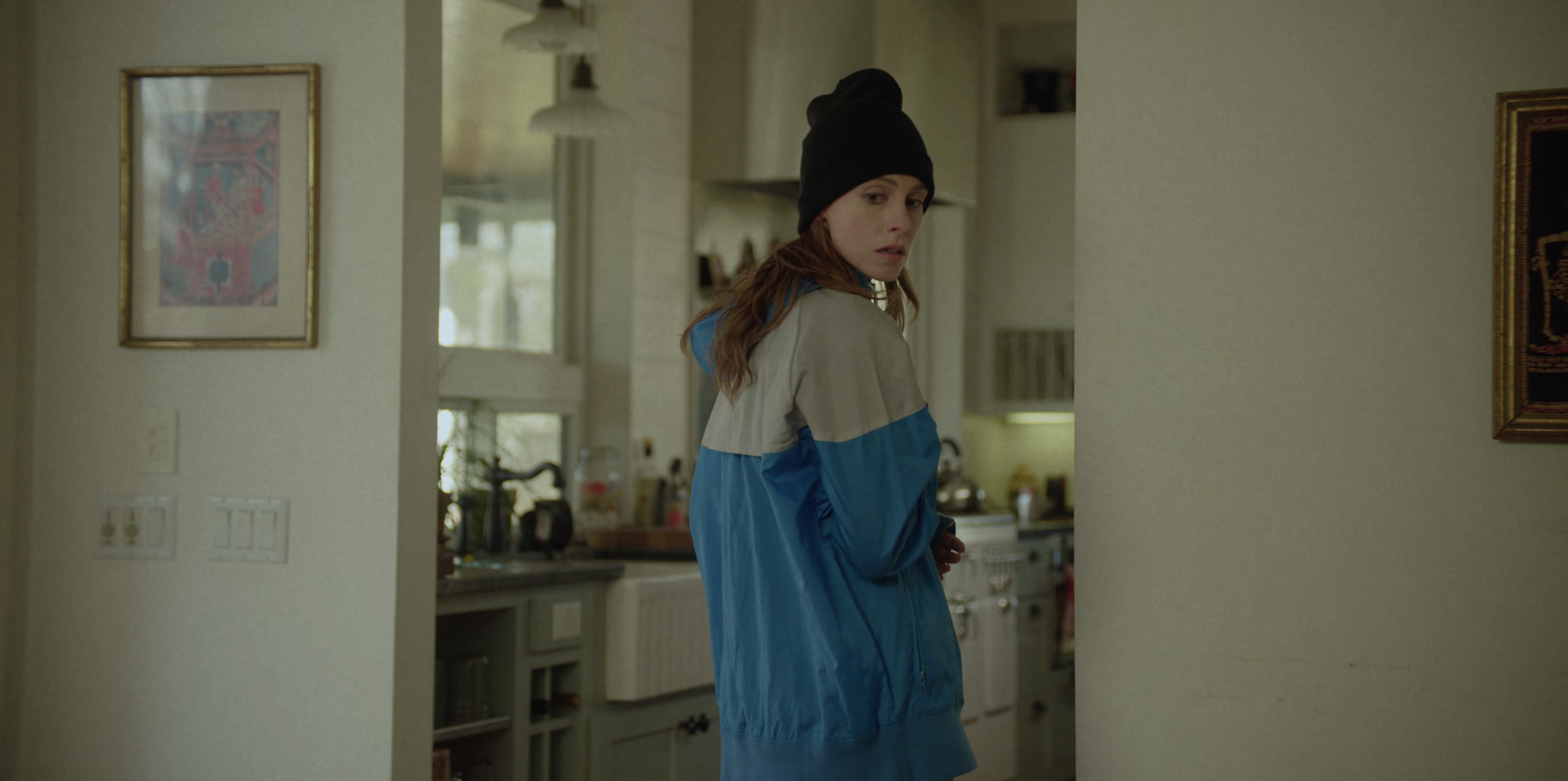 flashback entering house.png