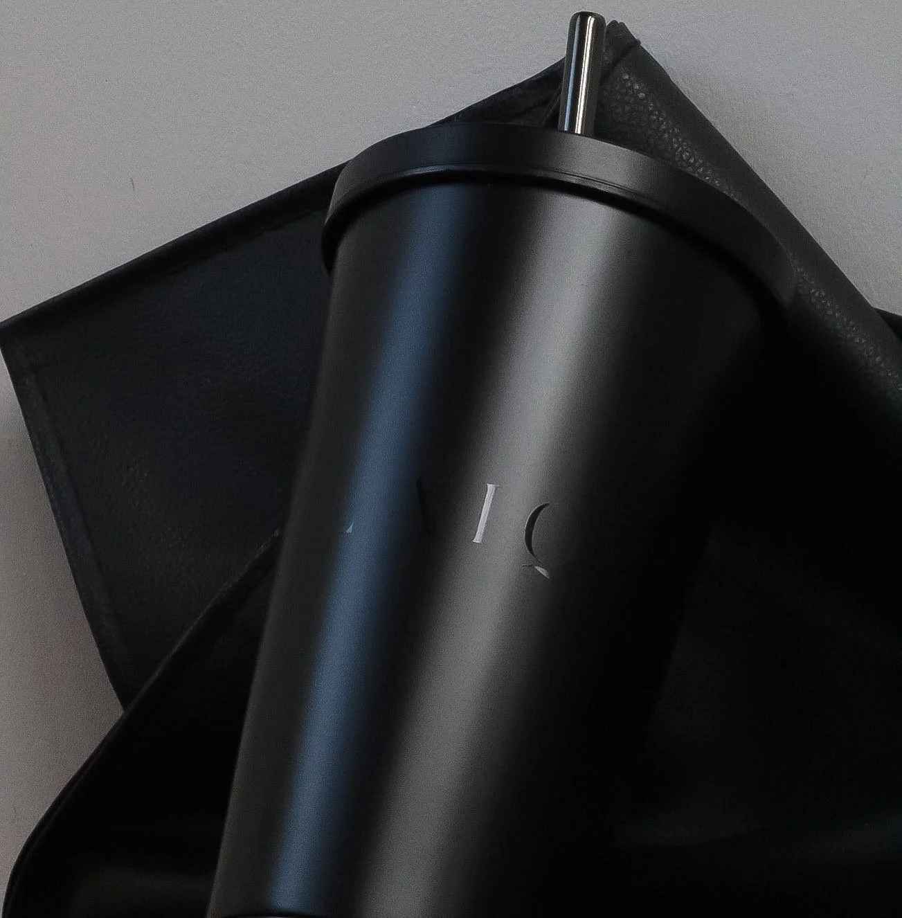 Rest. 📸 @houseofbertrand