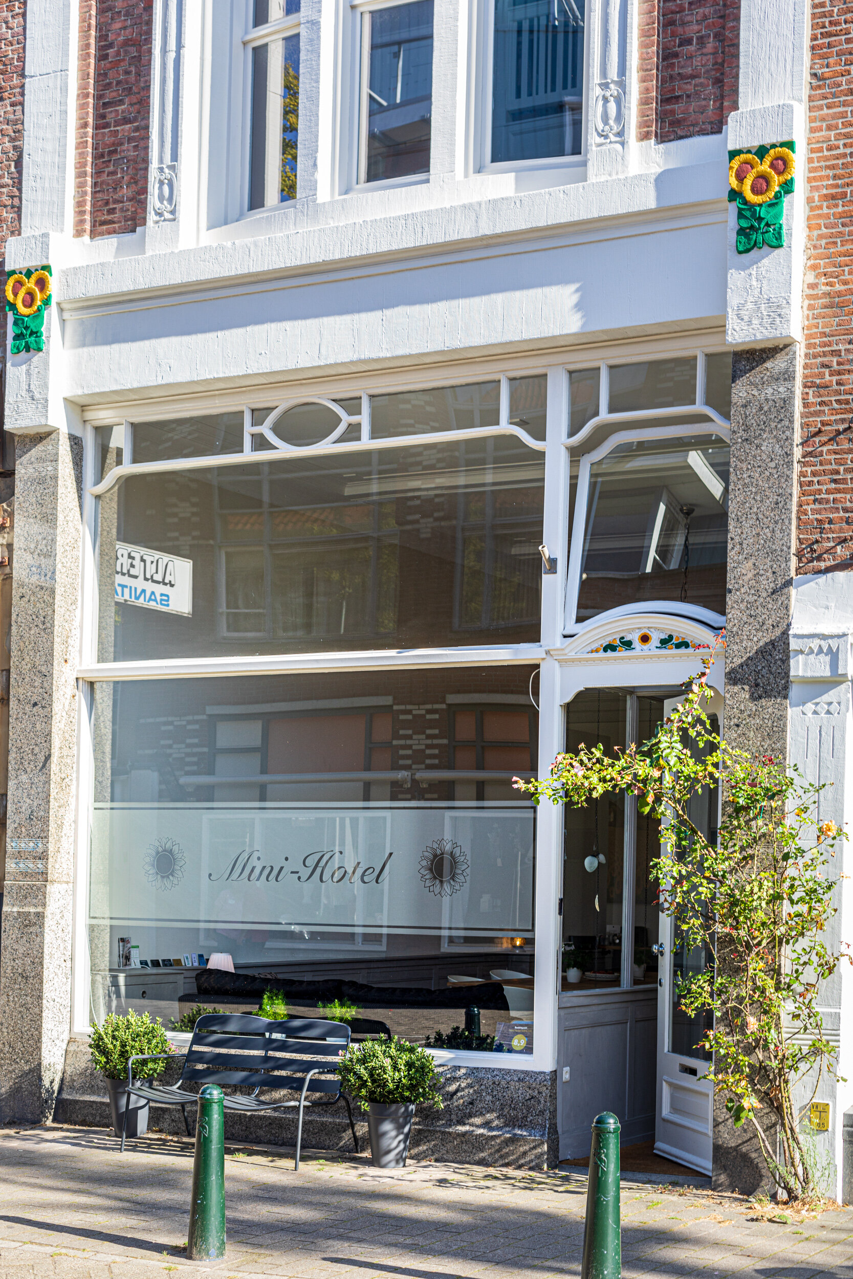 Mini Hotel Floris IV � Piet Heinstraat Den Haag-29.jpg