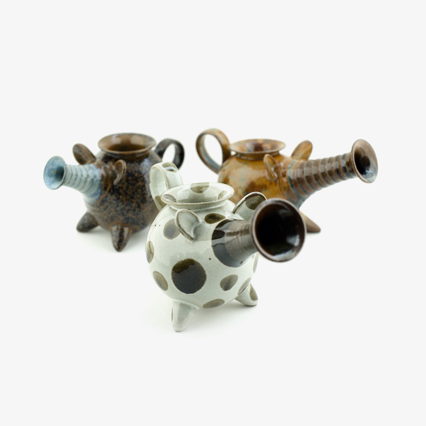 Springtime is just around the corner and it's time for the new Snoots to start frolicking around! These cheeky chappies are equally at home dispensing water, gravy or (my personal favourite) wine!