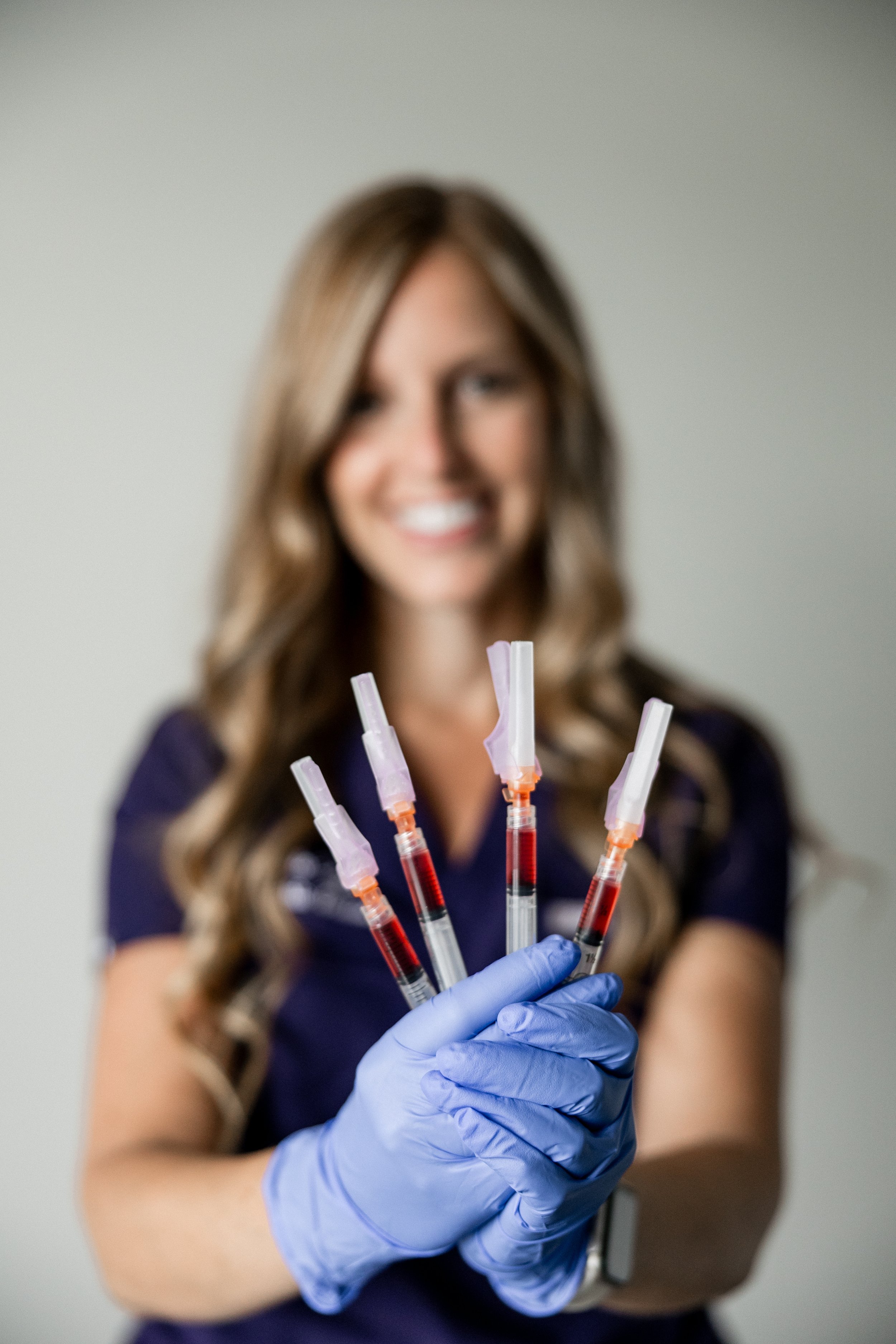 B12 and Vitamin D injections are an effective and therapeutic way to increase energy and nutrient levels