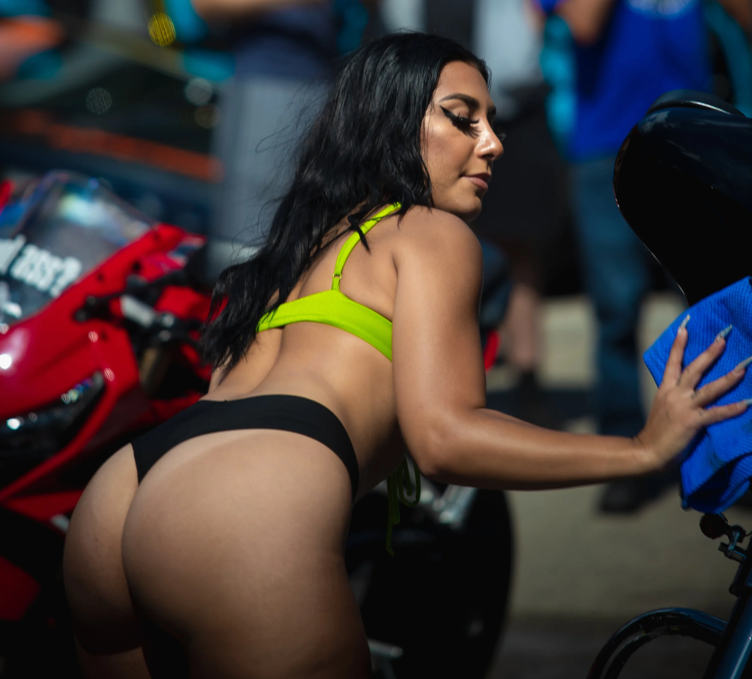 Wraptors X Got Ass Girls 2021