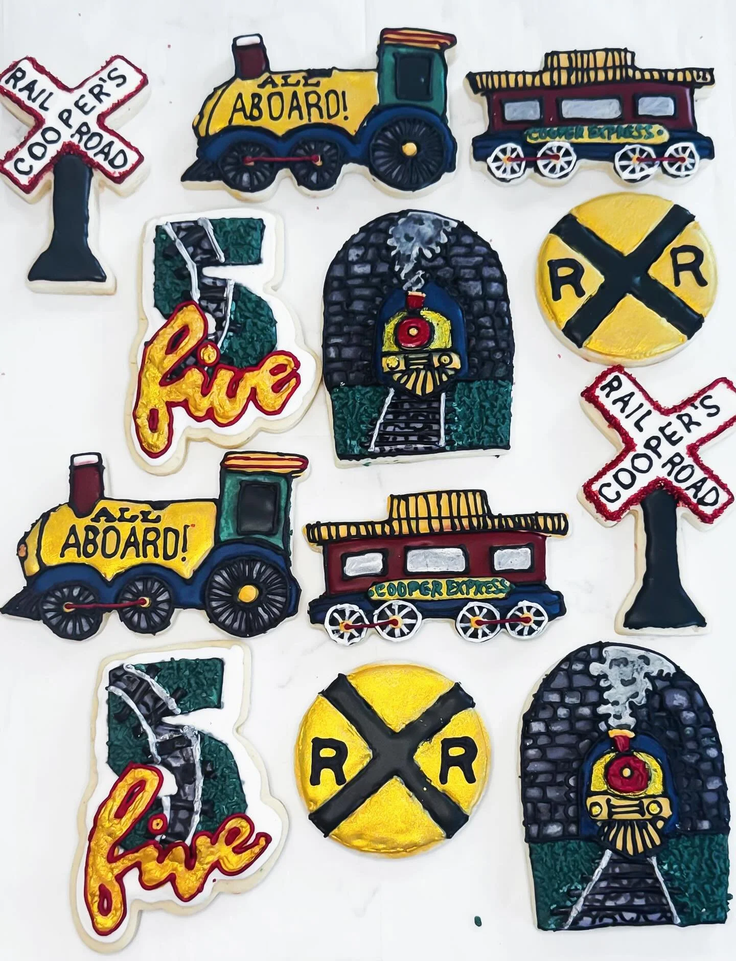 All Aboard the Cooper Express! Such a fun theme for a 5th birthday 🚂🛤️

#train #choochootrain #birthdaycookies #cookiedecorating #royalicingcookies