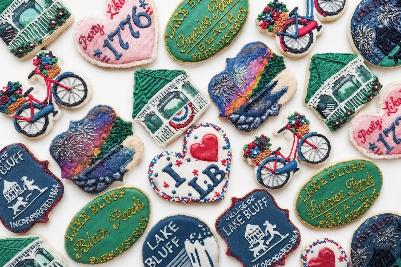 Celebrating the 4th Lake Bluff style! 🇺🇸❤️💙

#america250 #4thofjuly #4thofjulycookies #lakebluff #sunrisebeach