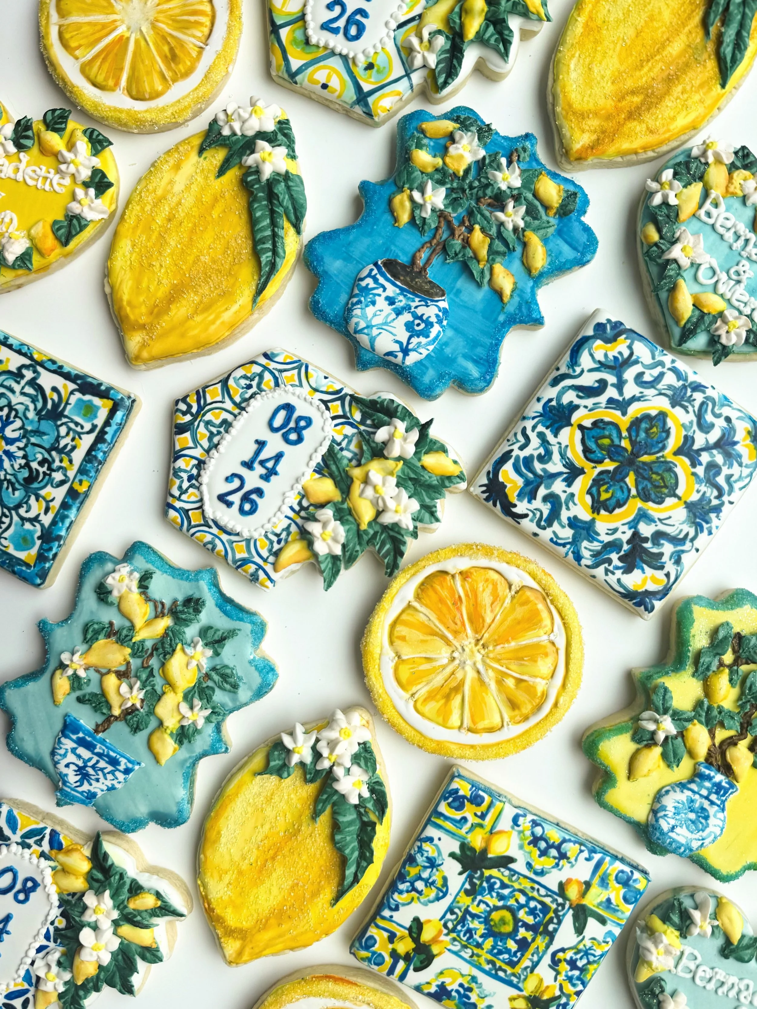 THIS OR THAT? 👀

I need some opinions! 

The first photo is a set I delivered today, and the second is a set from a few months ago that has always been one of my favorites. 

Both sets have the same theme (Amalfi Coast / Lemon bridal), but two very 