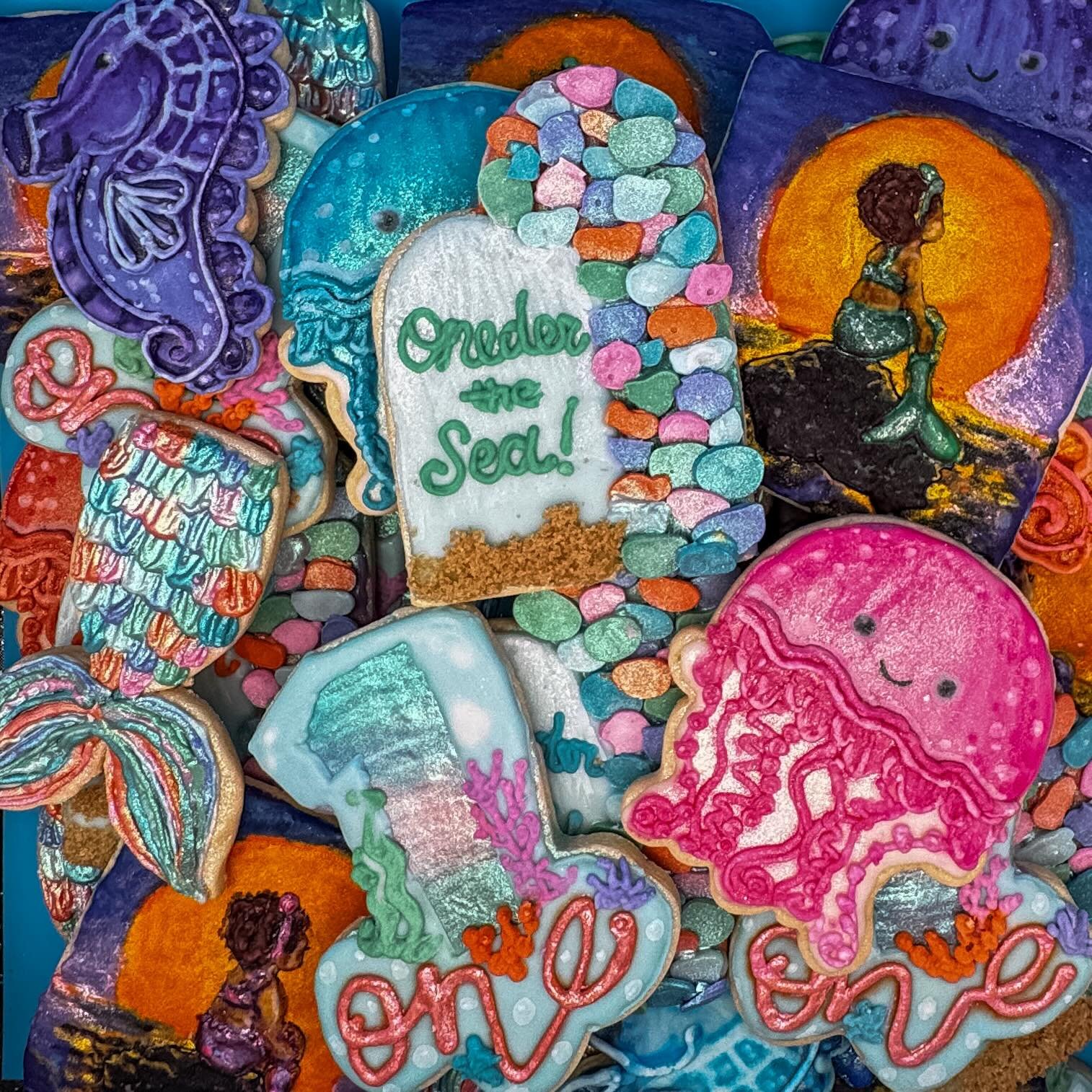 Happy Birthday to my baby girl! I can&rsquo;t believe my sweet Summer is 1 🥹 thank you to everyone who came out to celebrate Oneder the Sea! 🐠🦀🐙🧜🏼&zwj;♀️

Shoutout to @pinkpaddockdesigns for the beautiful banner! 

#onederthesea #mermaid #first