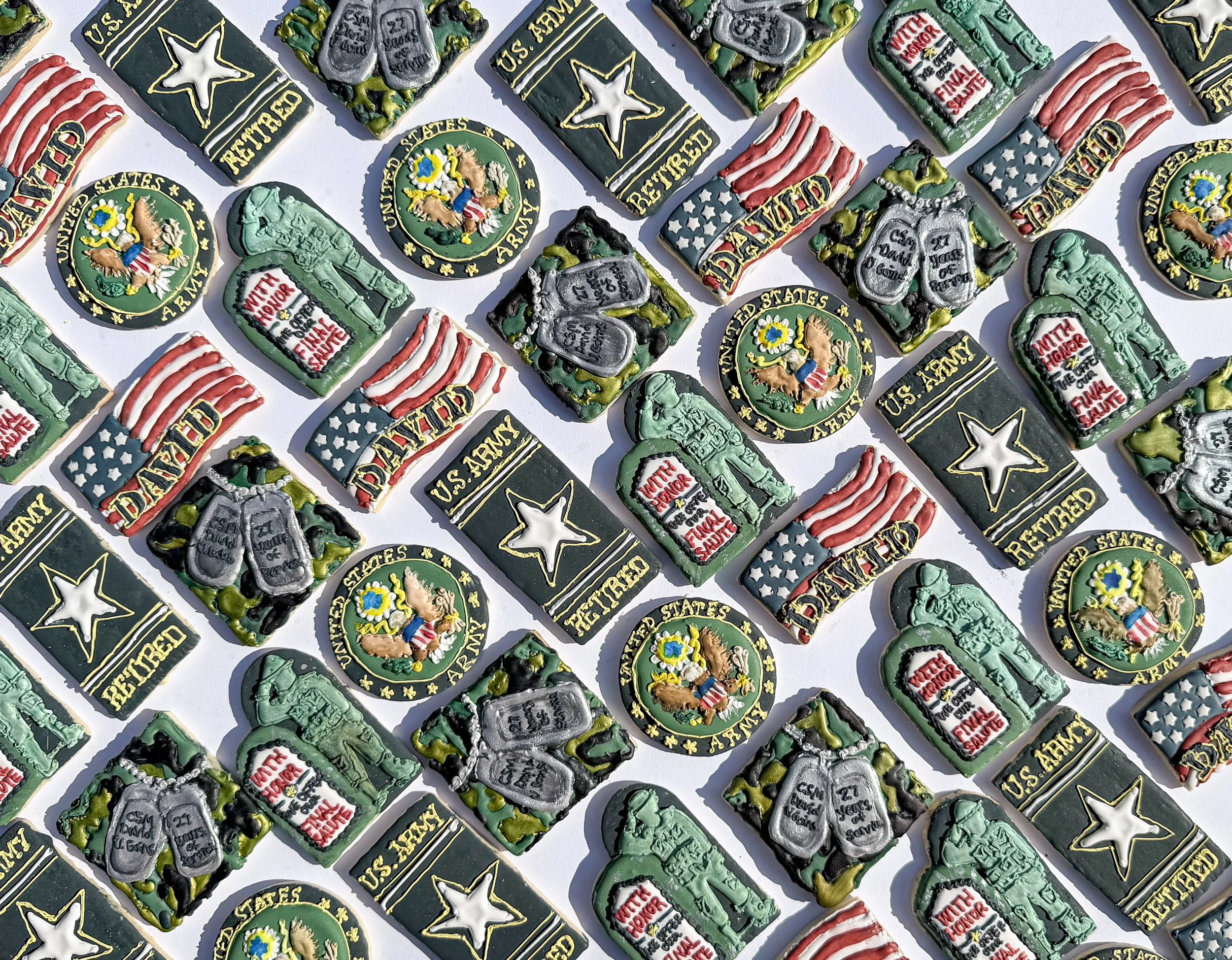 I am constantly asked &ldquo;How long does it take to make those cookies?&rdquo; 🤨 

So that made me curious&hellip; how many hours do you think are hiding in this Army Retirement set? I really want to know what it looks like vs what it actually too