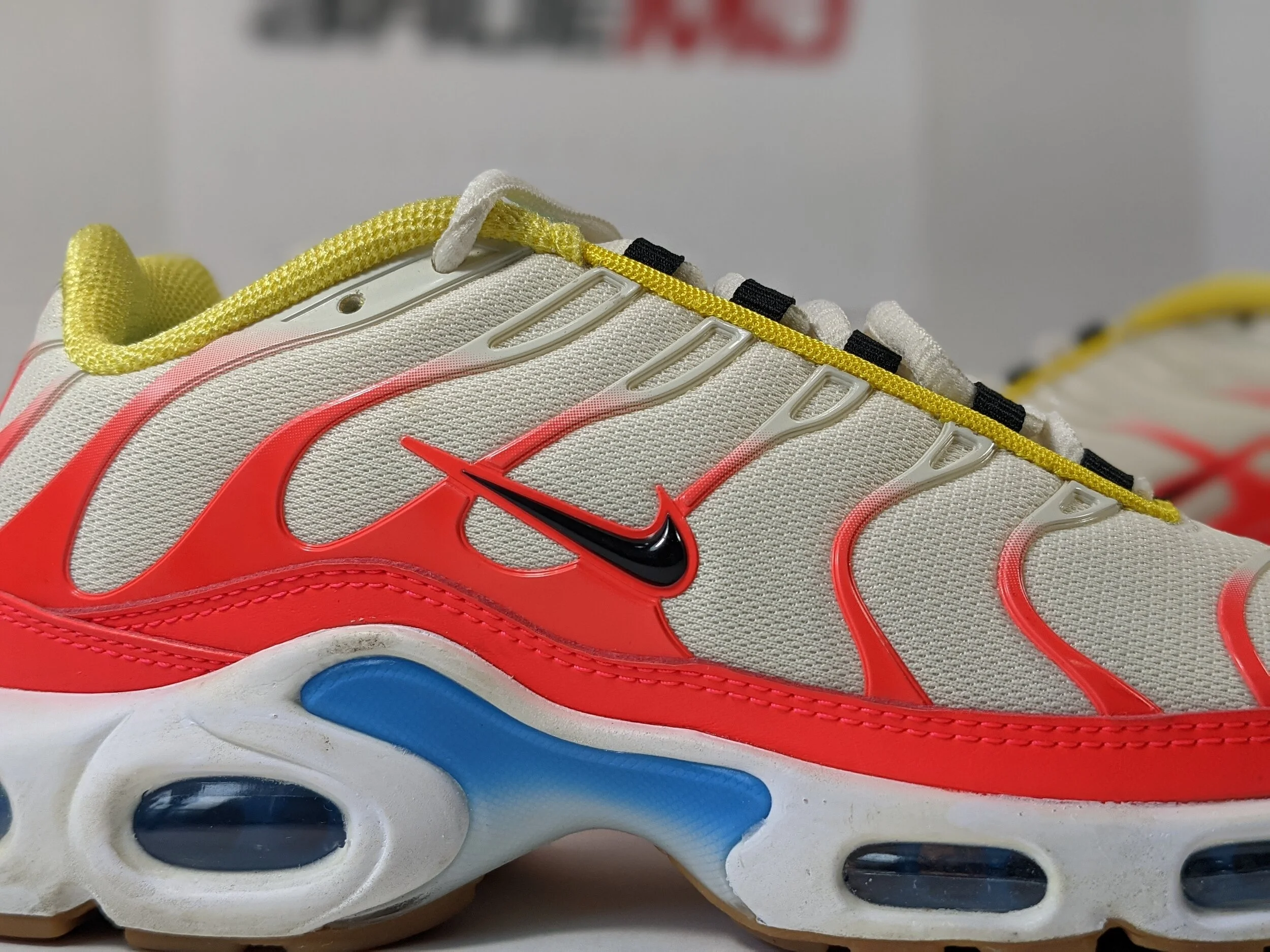 nike air max plus legend of her
