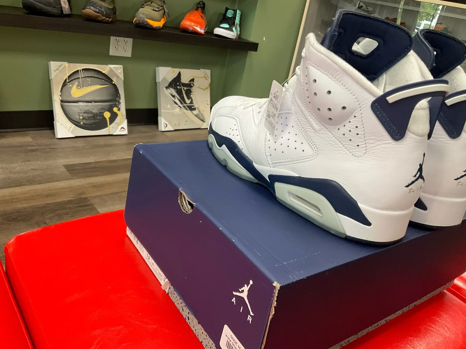 AIR JORDAN 6 RETRO MIDNIGHT NAVY — Shoe MD