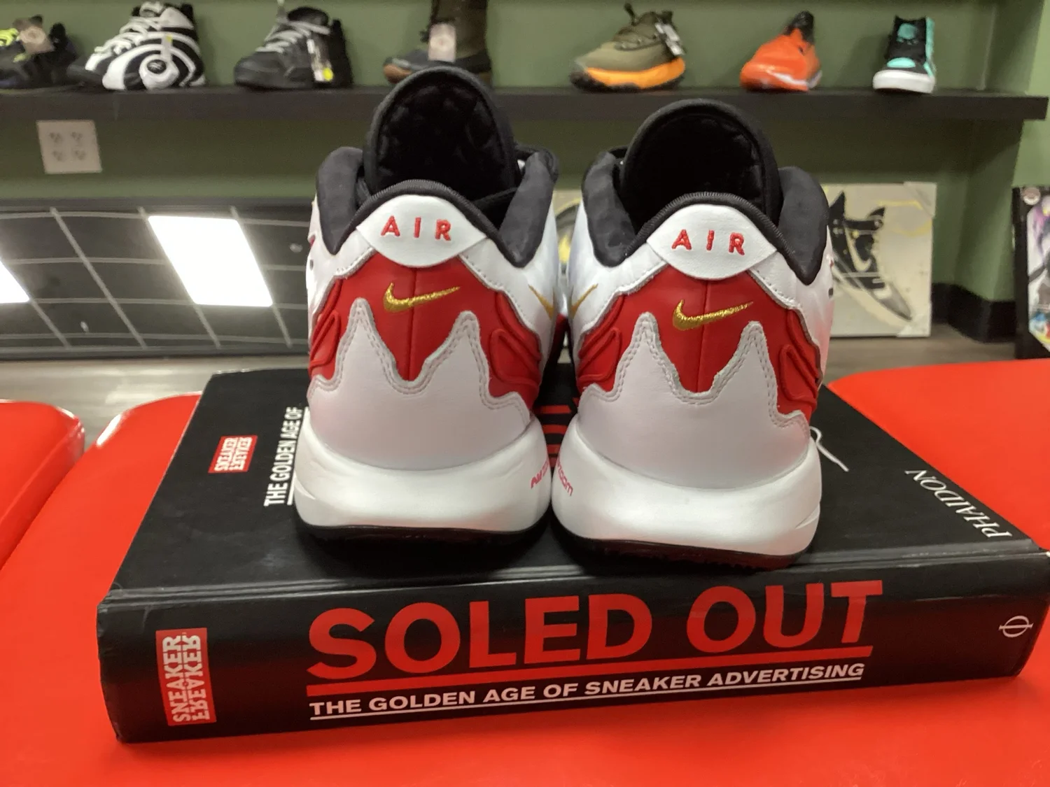 NIKE LEBRON 21 PRIME 96 — Shoe MD