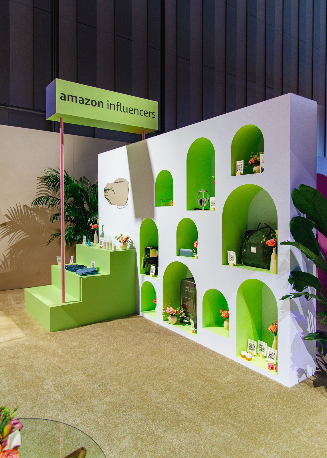 Amazon UnBoxed