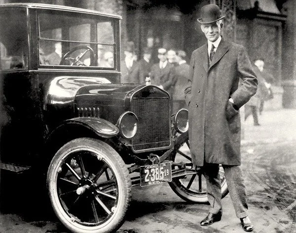 Henry Ford | The American Contradiction
