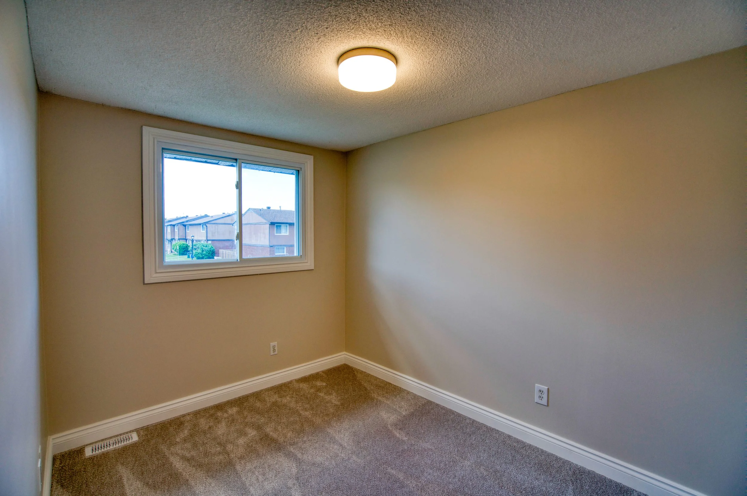 19 Glencoe St-24.jpg