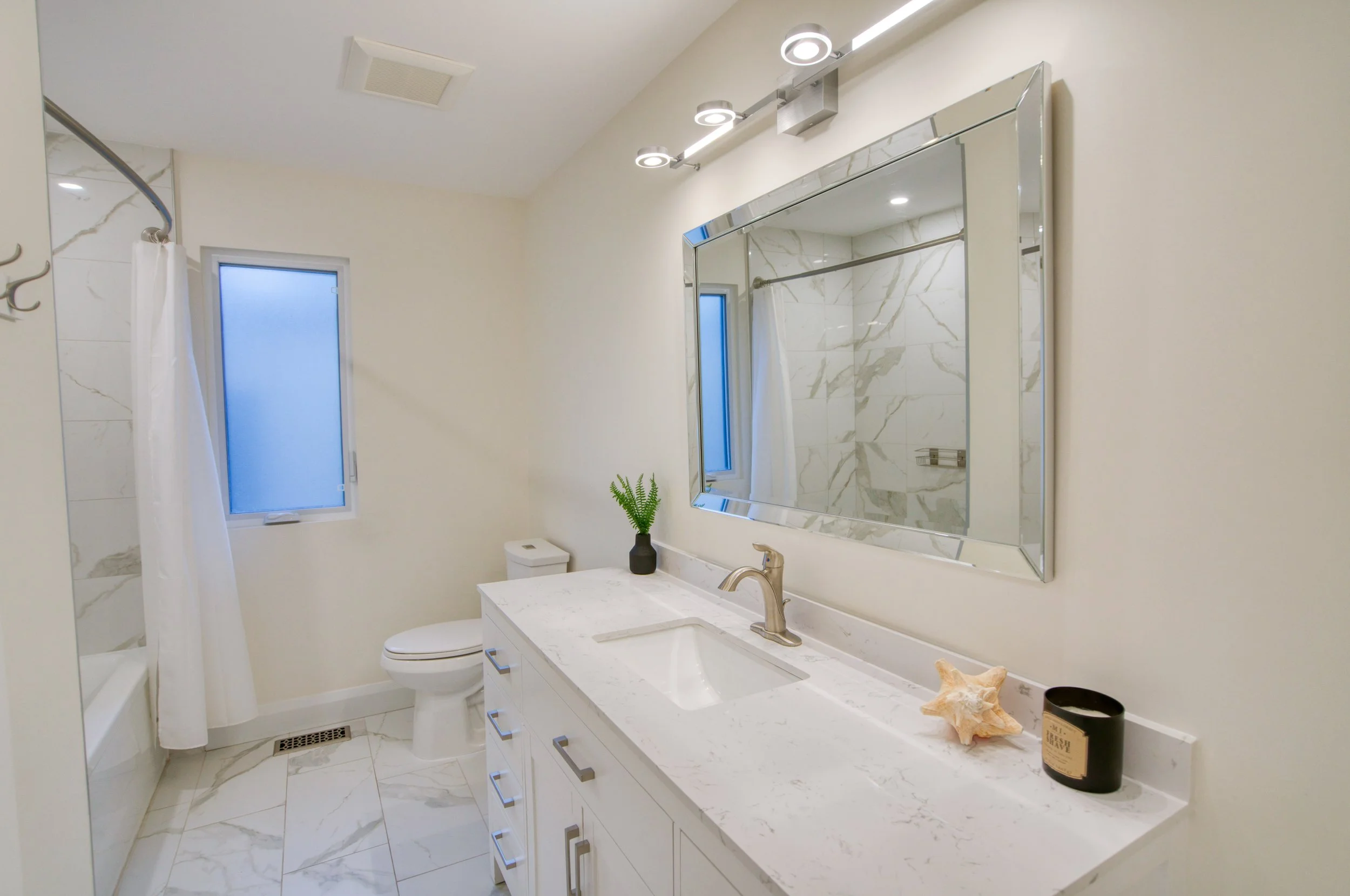 49 AYLEN AVE-52.jpg