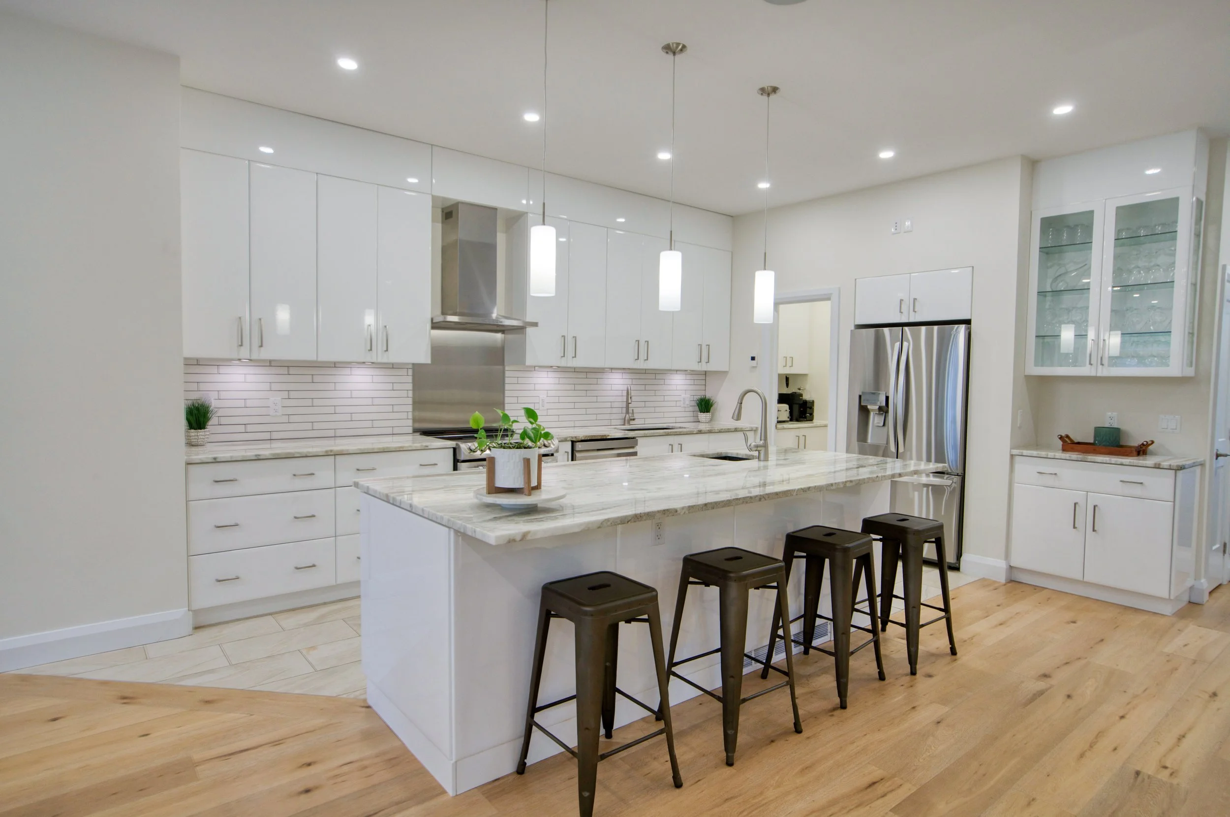 49 AYLEN AVE-10.jpg