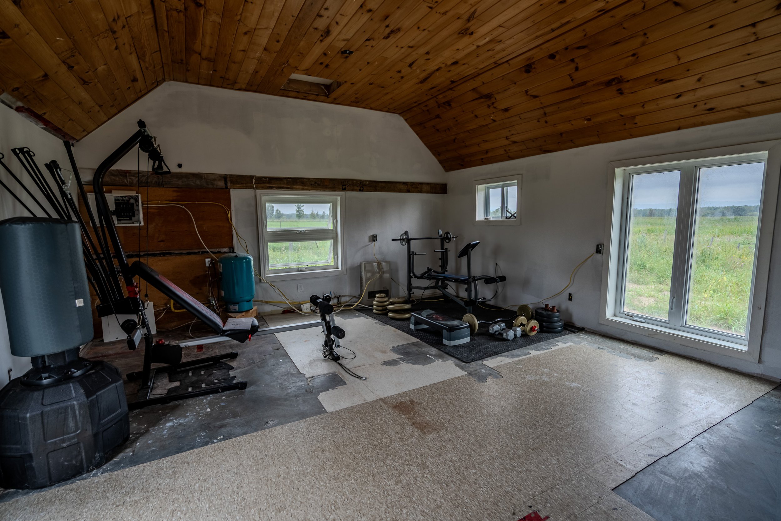 3570 Dunrobin Rd-72.jpg