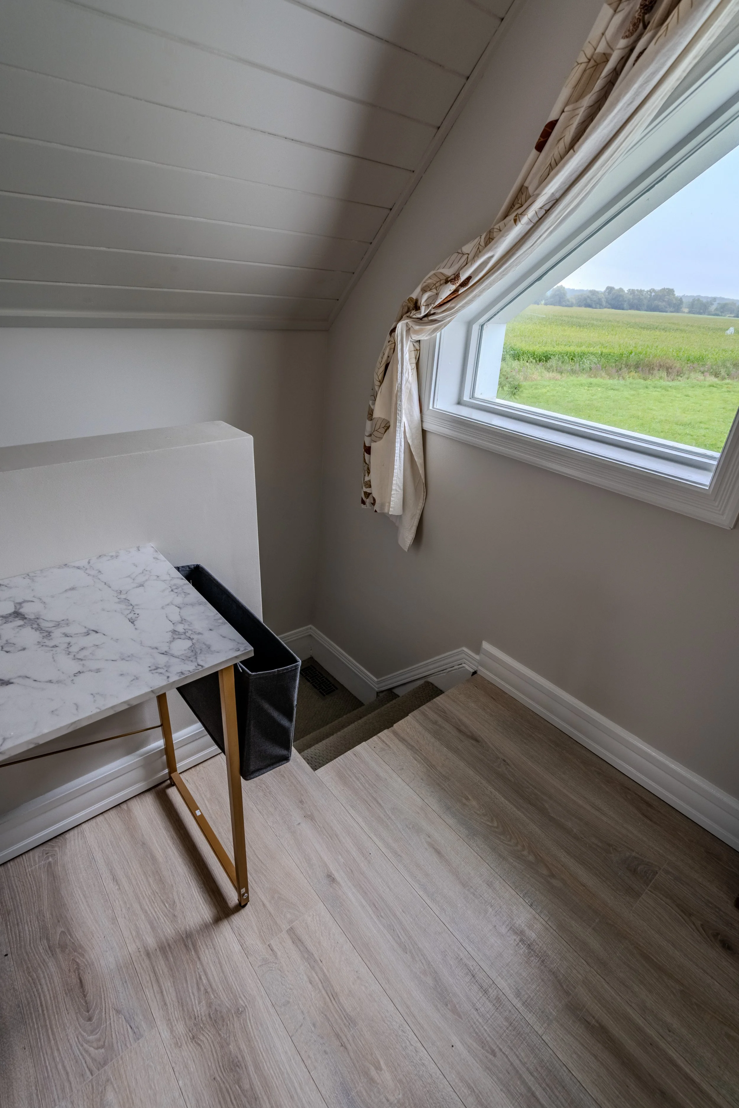 3570 Dunrobin Rd-39.jpg