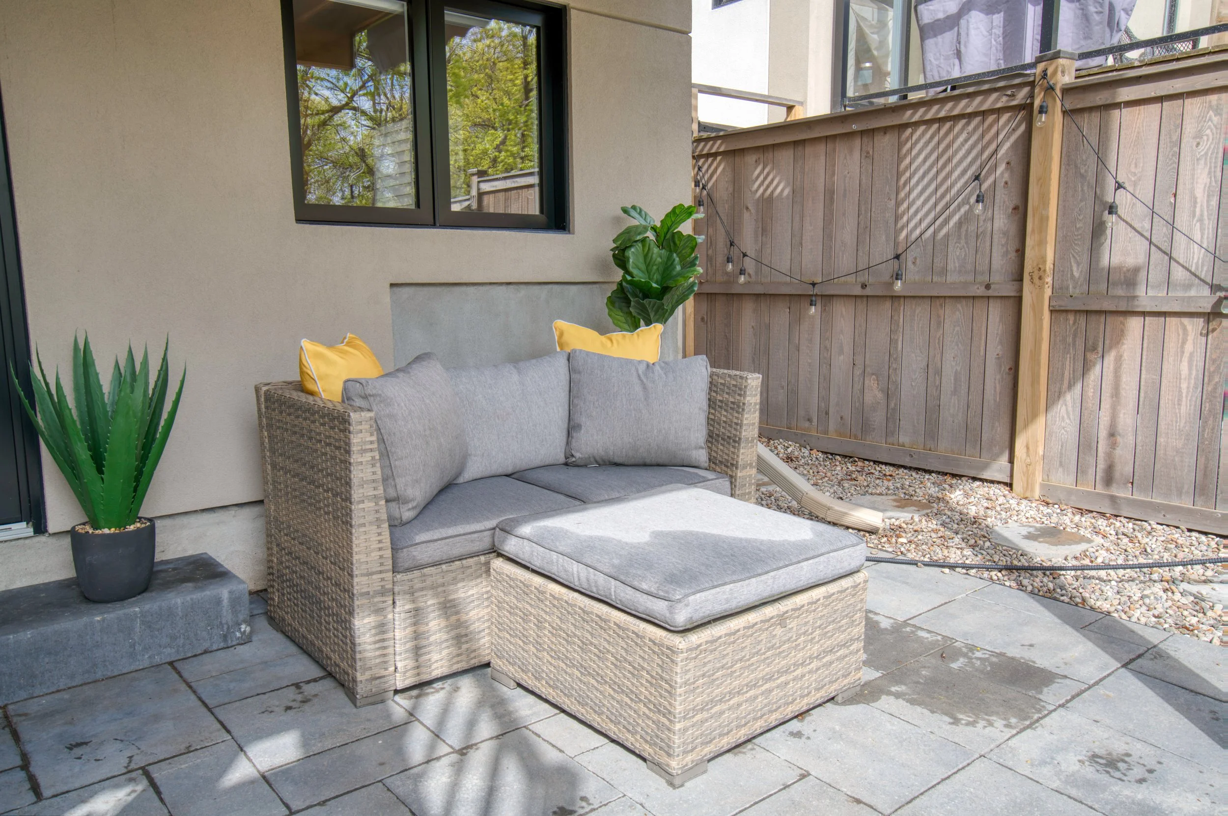 49 AYLEN AVE-85.jpg