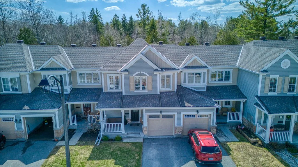 129 Maestro Ave-53.jpg