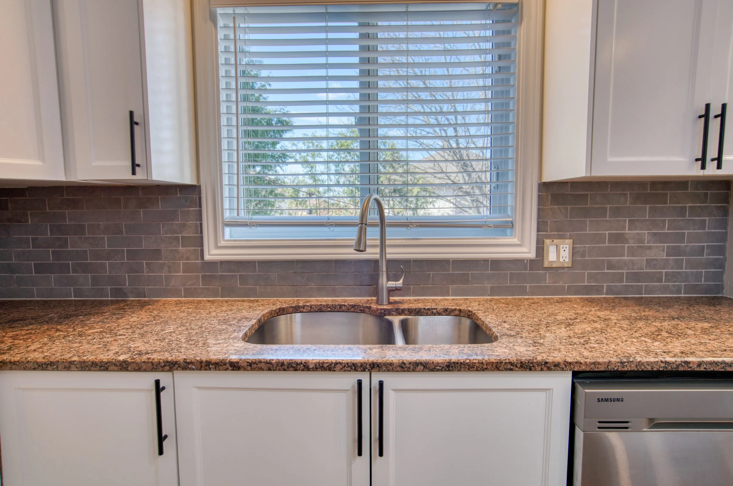 13 SHANNONDOE CRESCENT-35.jpg