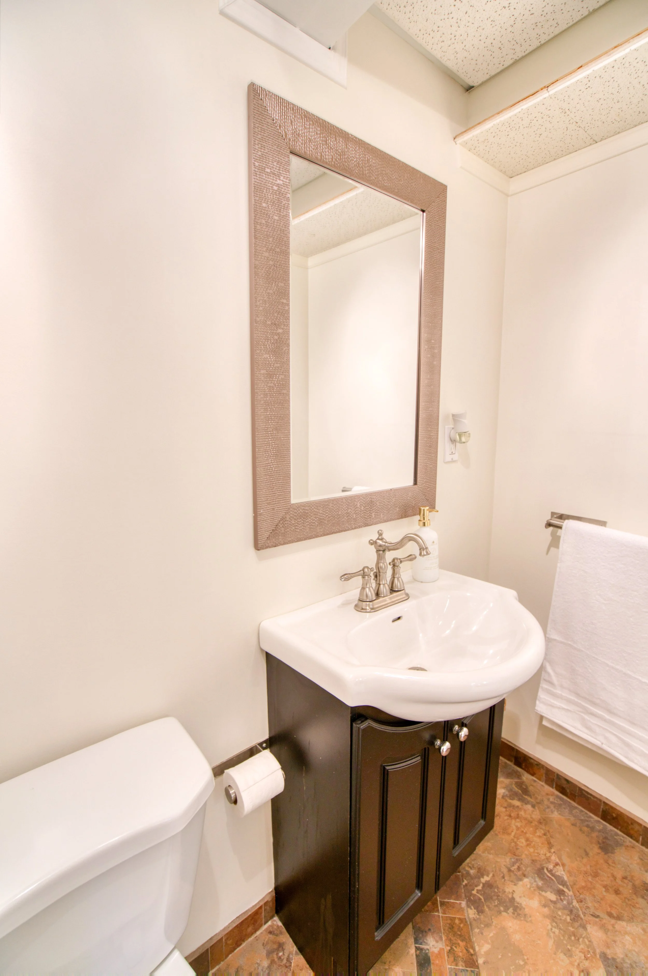 13 SHANNONDOE CRESCENT-111.jpg