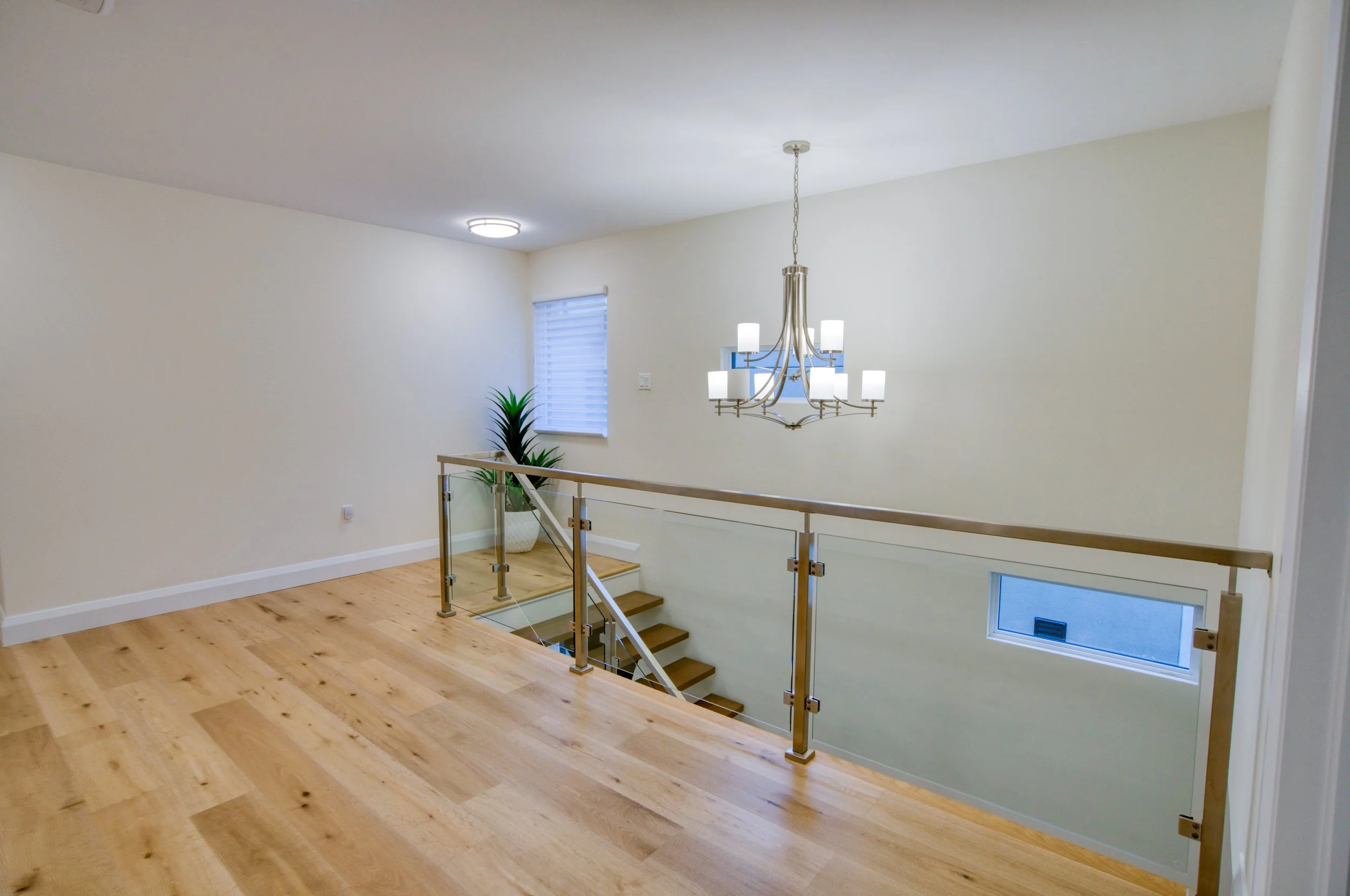 49 AYLEN AVE-34.jpg