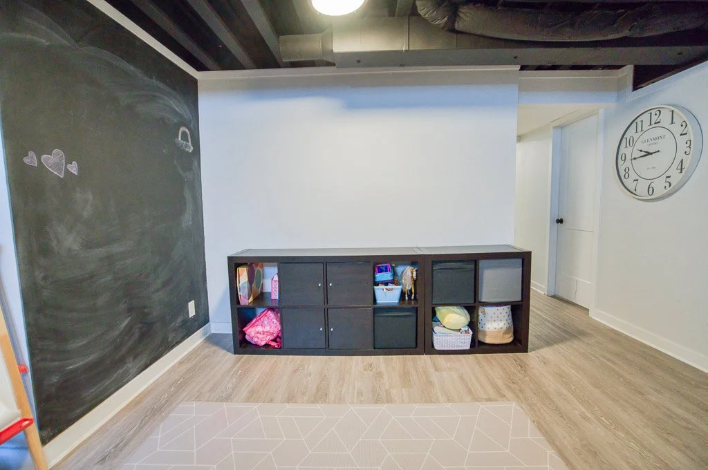 129 Maestro Ave-43.jpg