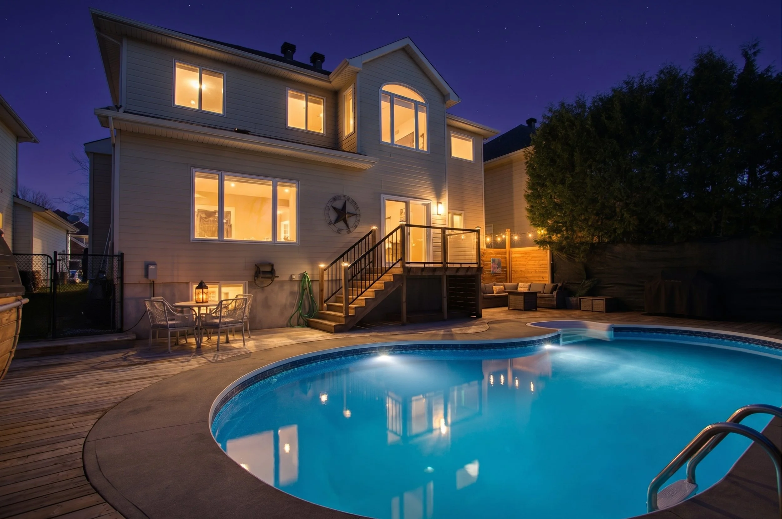 13 SHANNONDOE CRESCENT -NIGHT 1.jpg