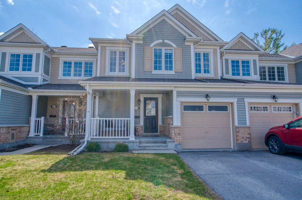 129 Maestro Ave-46.jpg