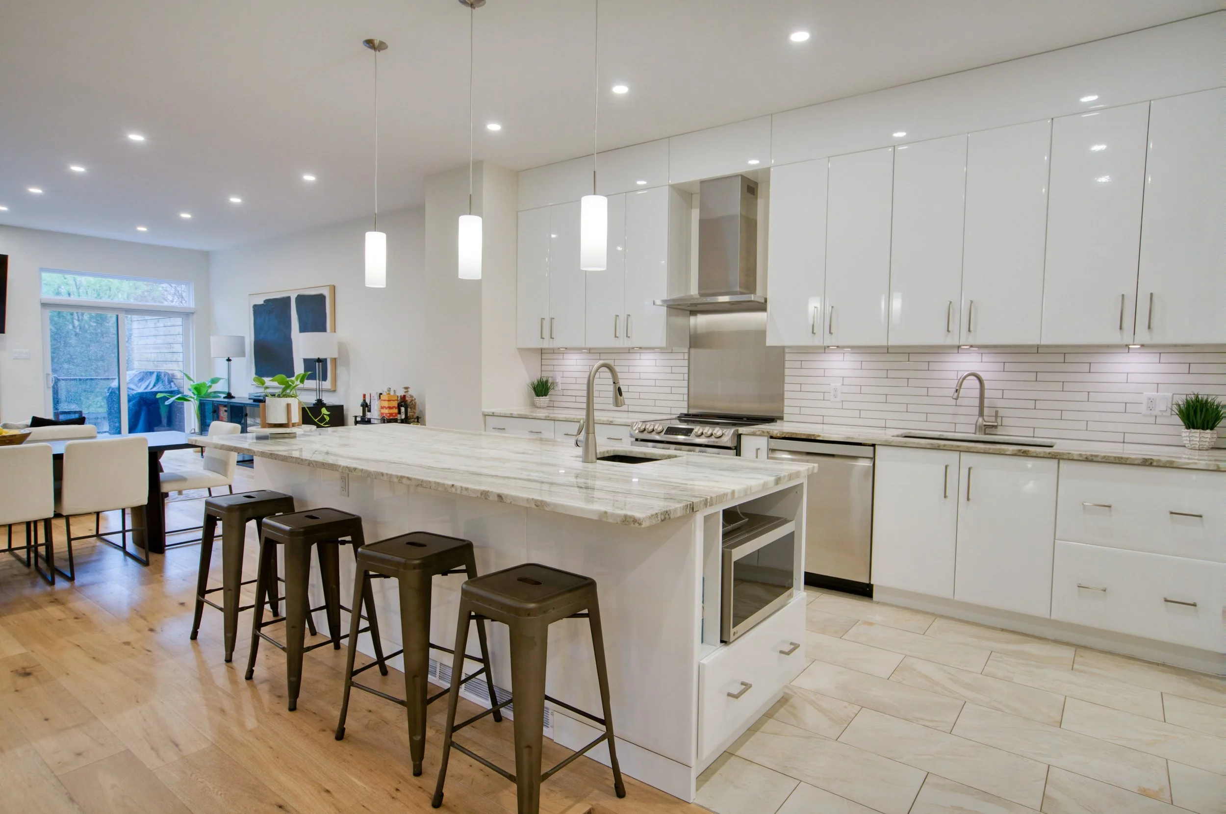 49 AYLEN AVE-8.jpg
