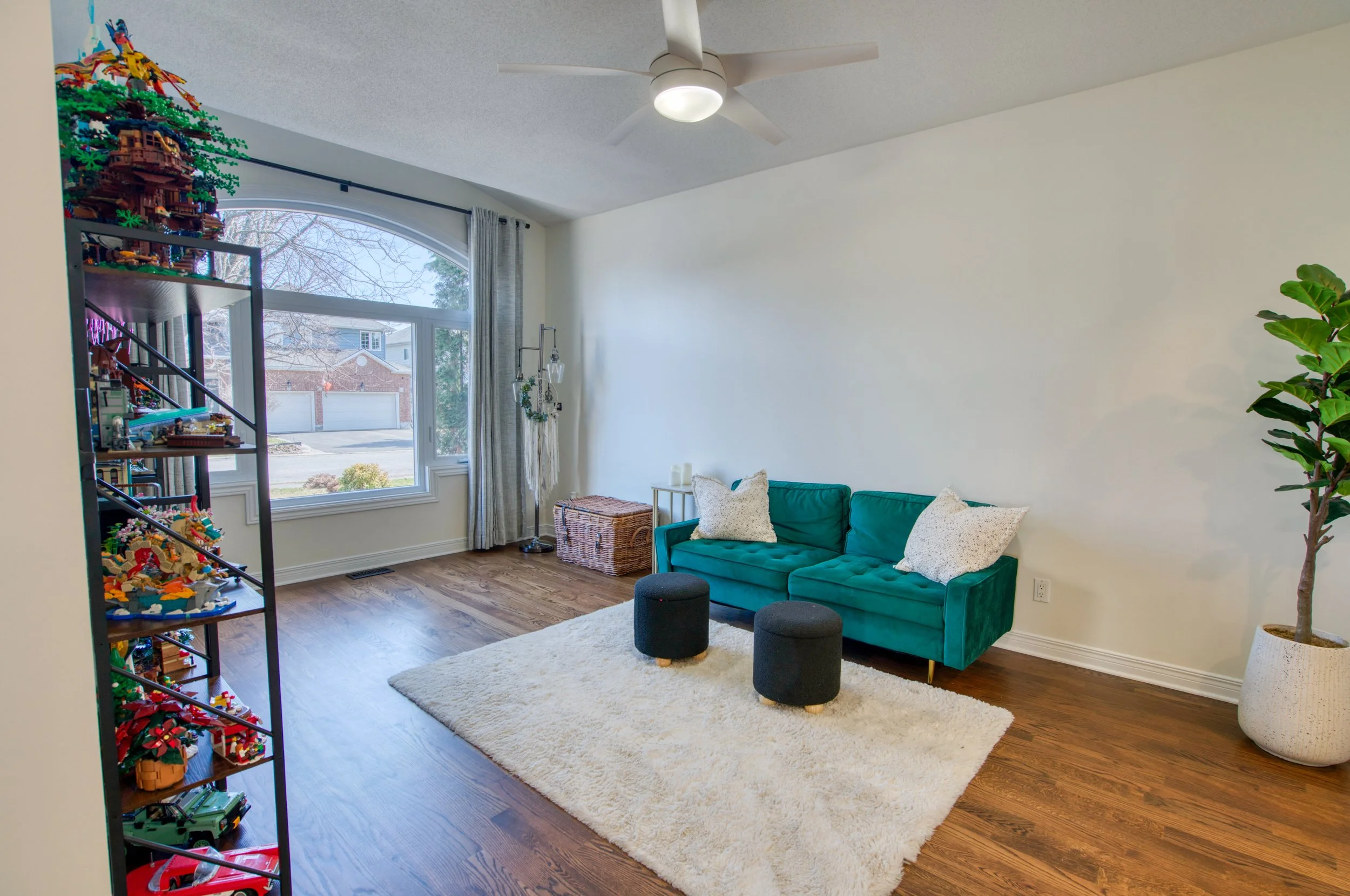 13 SHANNONDOE CRESCENT-6.jpg