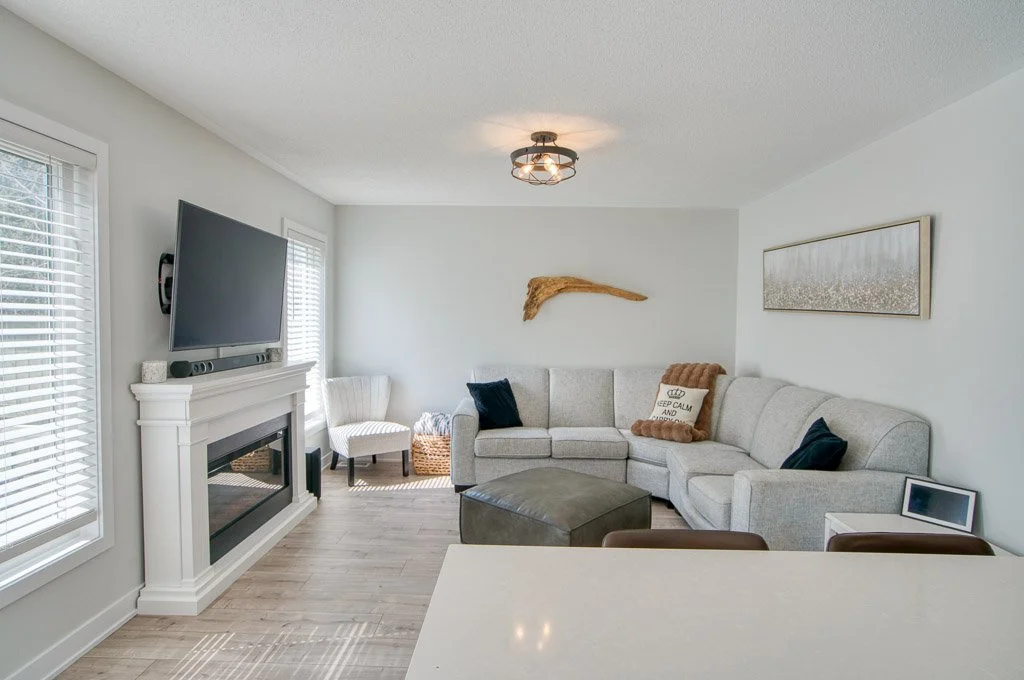 129 Maestro Ave-16.jpg
