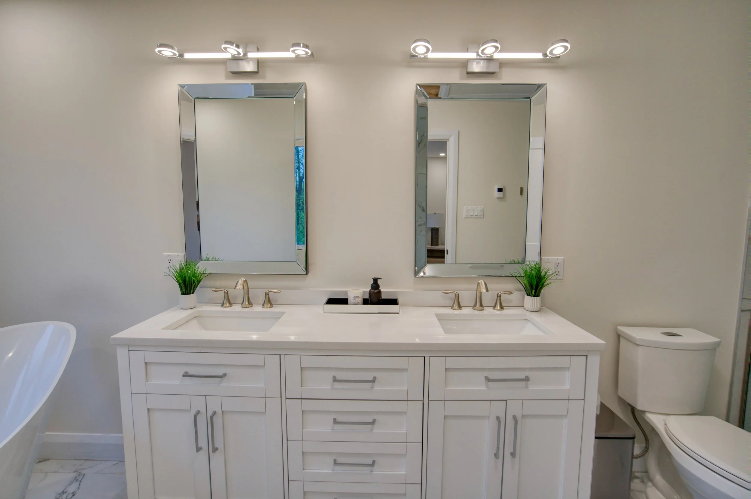 49 AYLEN AVE-41.jpg