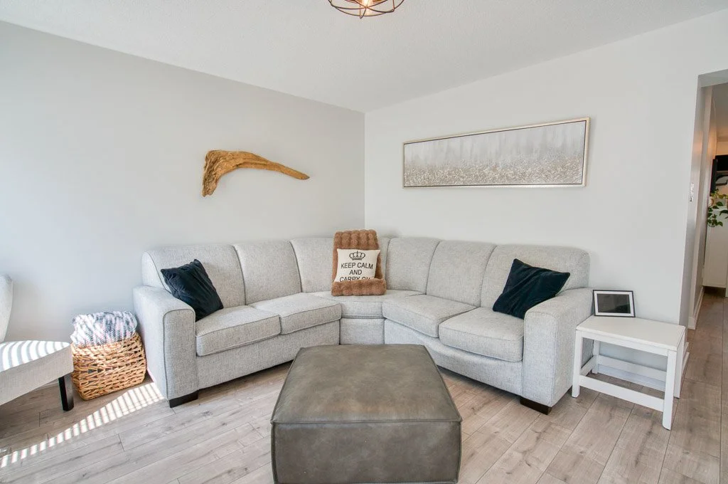 129 Maestro Ave-11.jpg