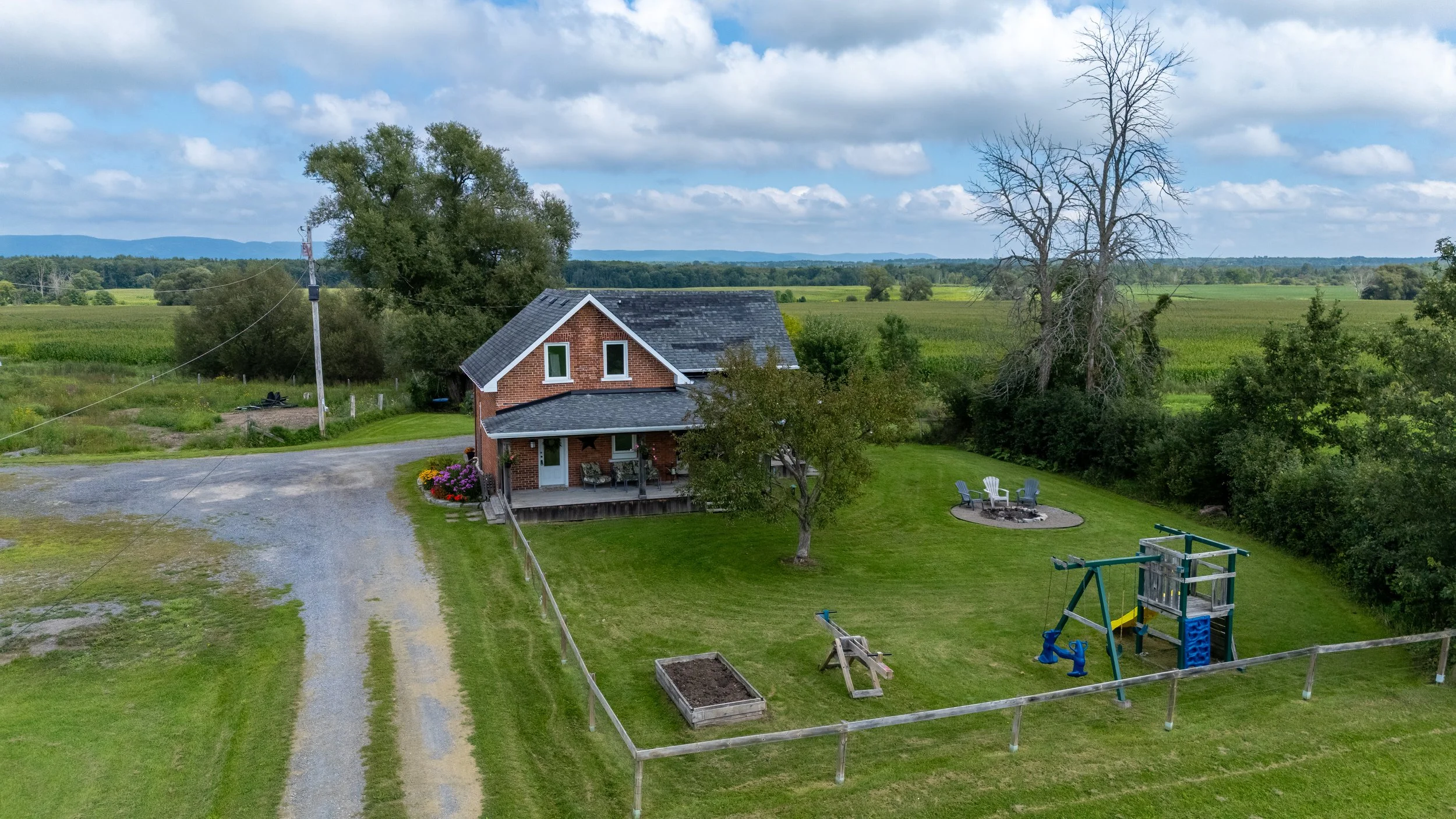3570 Dunrobin Rd-77.jpg