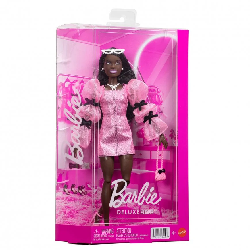 Barbie Deluxe Style doll 2026 (JJN75)