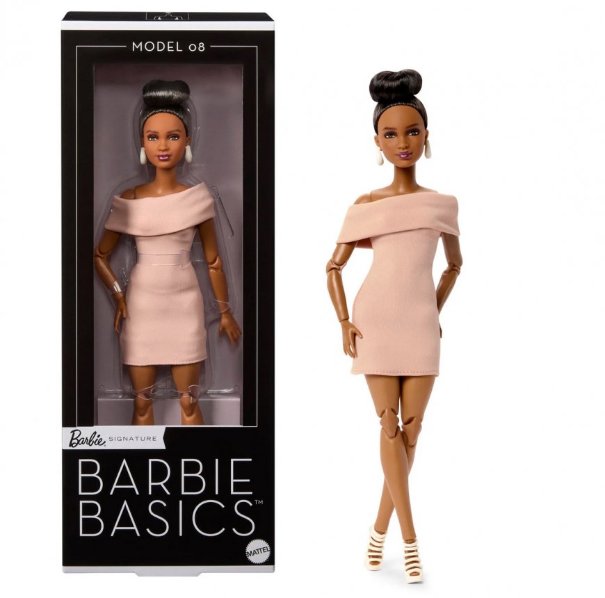 Barbie Signature Barbie Basics Model 08 doll