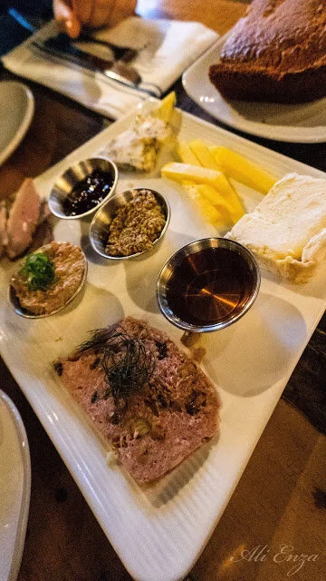 Providence Adventures: Part I, Day I of our Fall Vacation