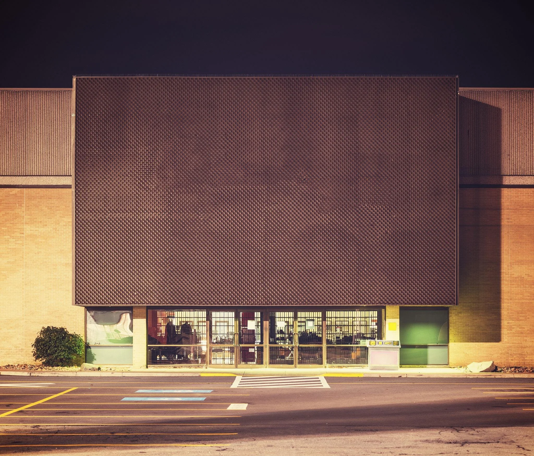 lackhumanscale (1).jpg