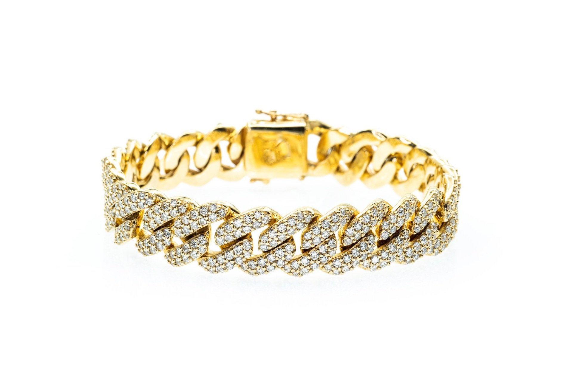 (F)Yellow Gold Round Brilliant Cut Diamond Curb Link Bracelet