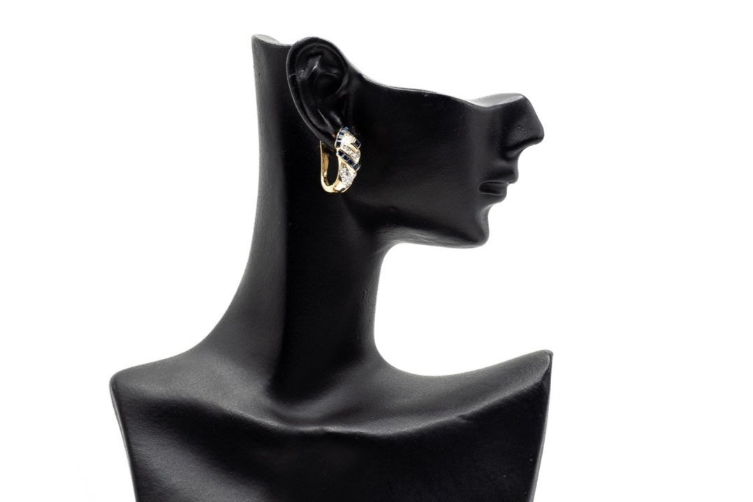 (S)Yellow Gold Diamond Sapphire Lever Back Stud Earrings