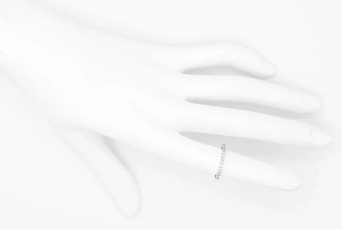 (H)White Gold Round Brilliant Cut Diamond Band