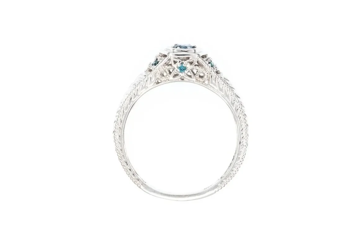 (F)White Gold Round Brilliant Cut Blue Diamond Engagement Ring