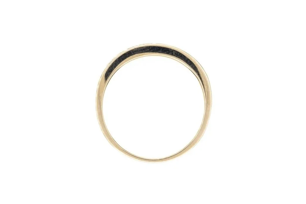 (F)Yellow Gold Round Brilliant Cut Diamond Band